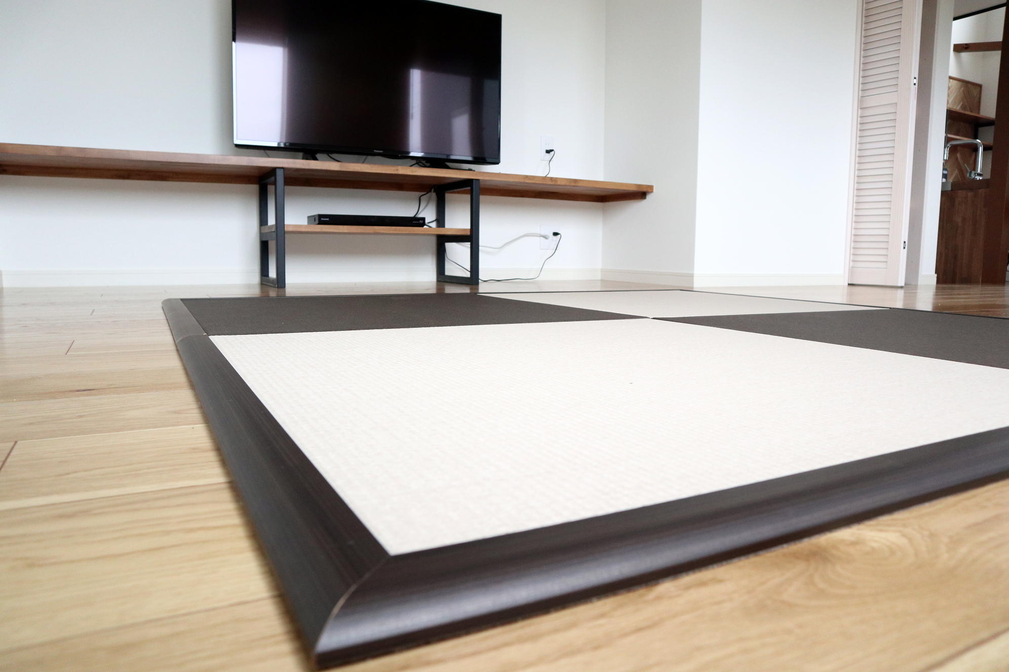 枠付き縁無し畳